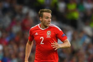 Chris Gunter : Wales Akan Bermain Seperti Di EURO 2016