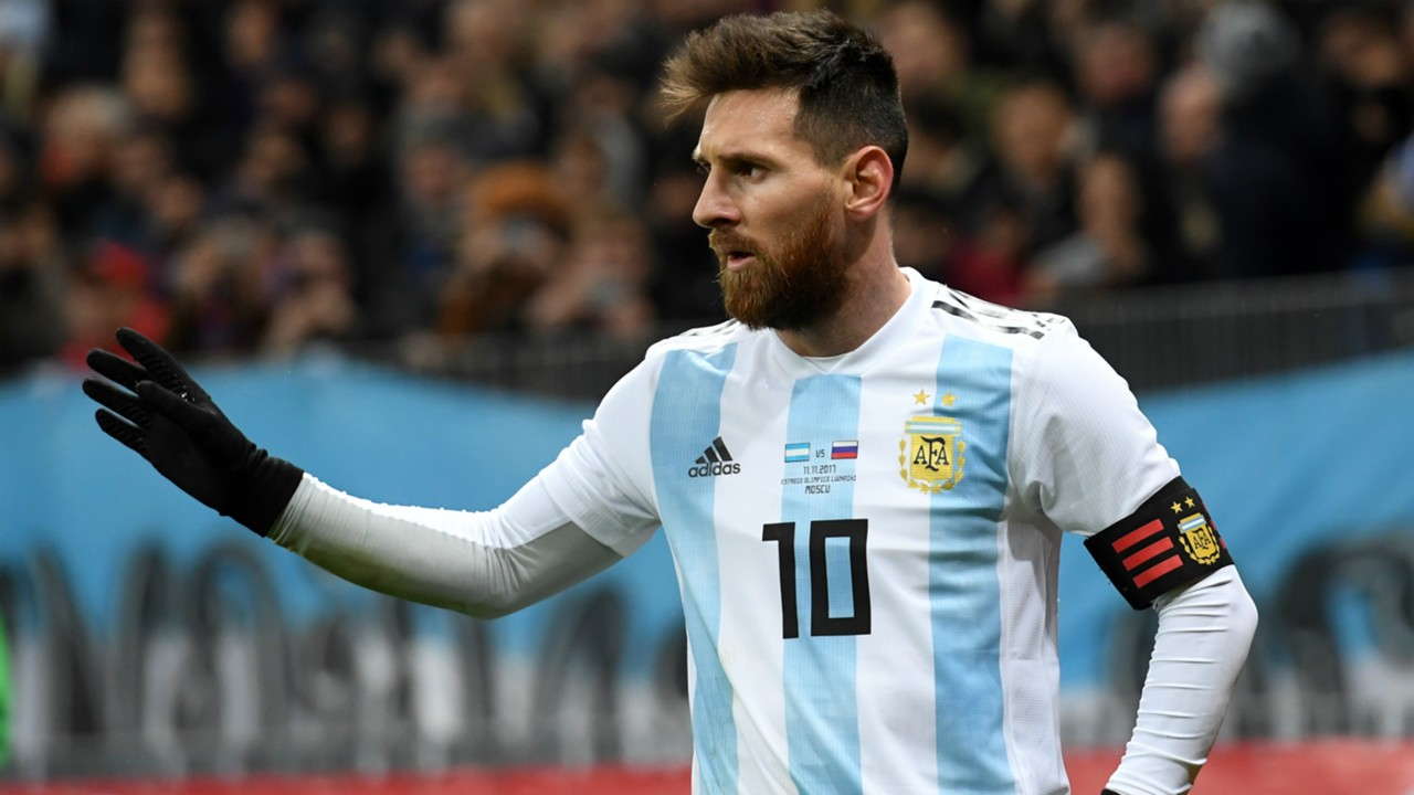 Scaloni Akan Melakukan Pembicaraan Dengan Messi