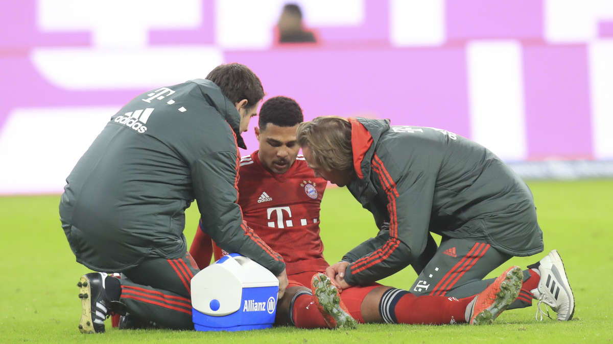 Bayern Munich : Serge Gnabry Alami Robek Otot Paha