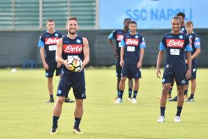 Mertens Yakin Napoli Bisa Kalahkan Juventus