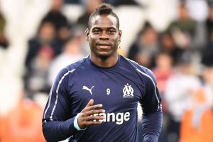 Drogba : Saya Yang Menyuruh Balotelli Ke Marseille