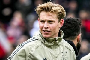 De Jong : Ajax Selevel Dengan Juventus
